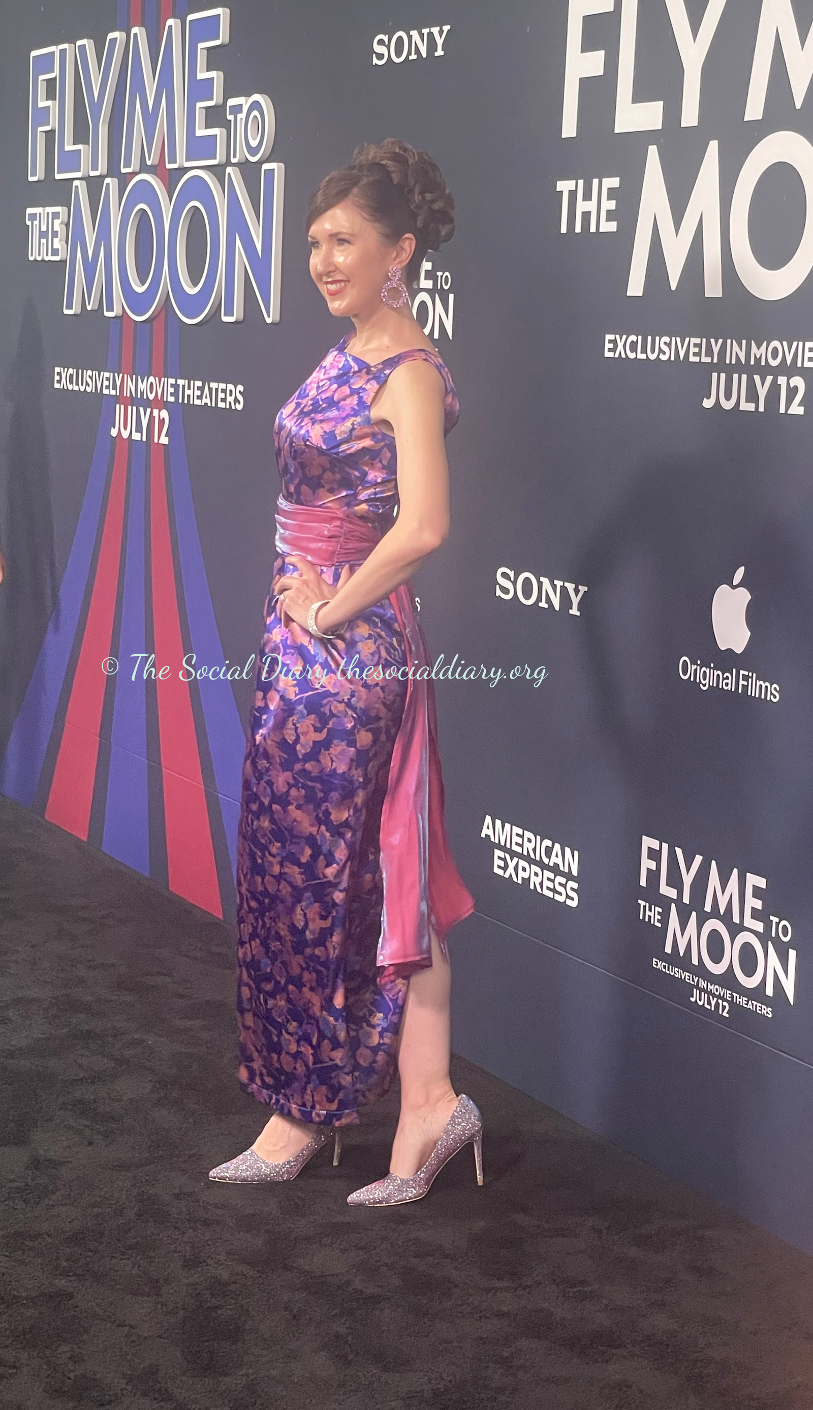 Fly Me to the Moon Fashionista purple - The Social Diary