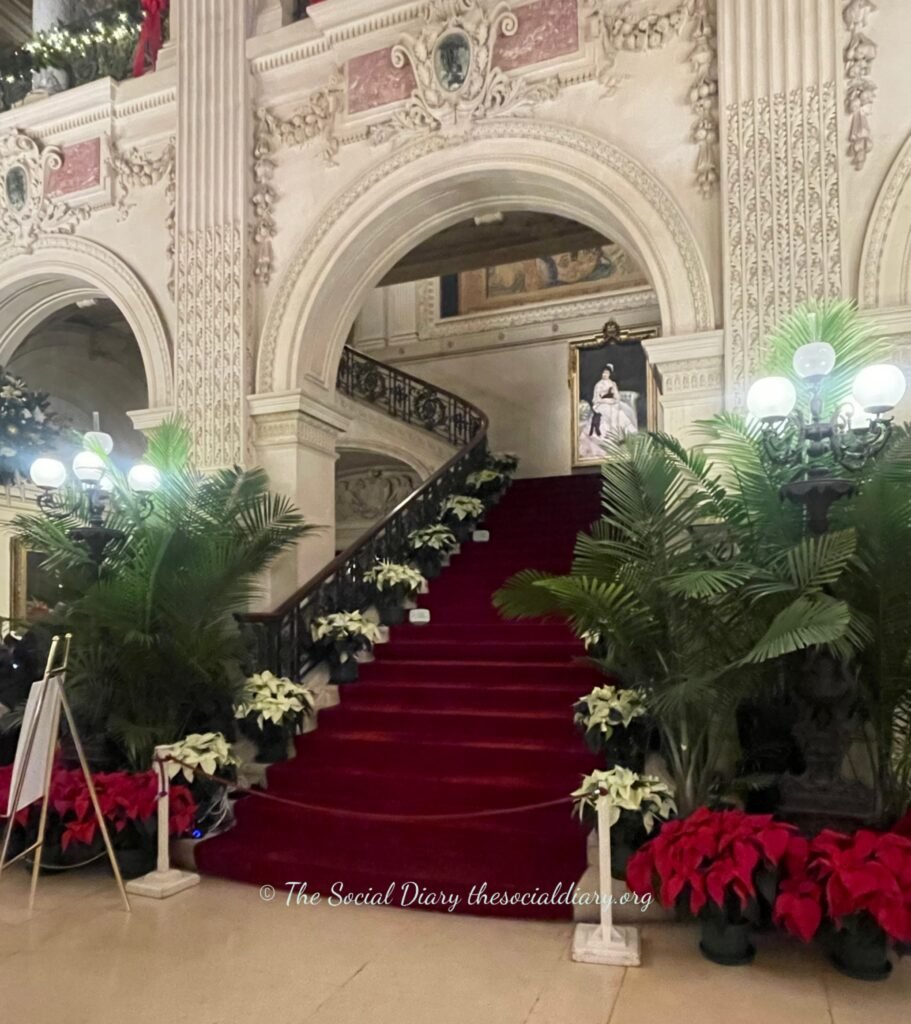 The Breakers grand staircase - Sparkling Lights - The Social Diary