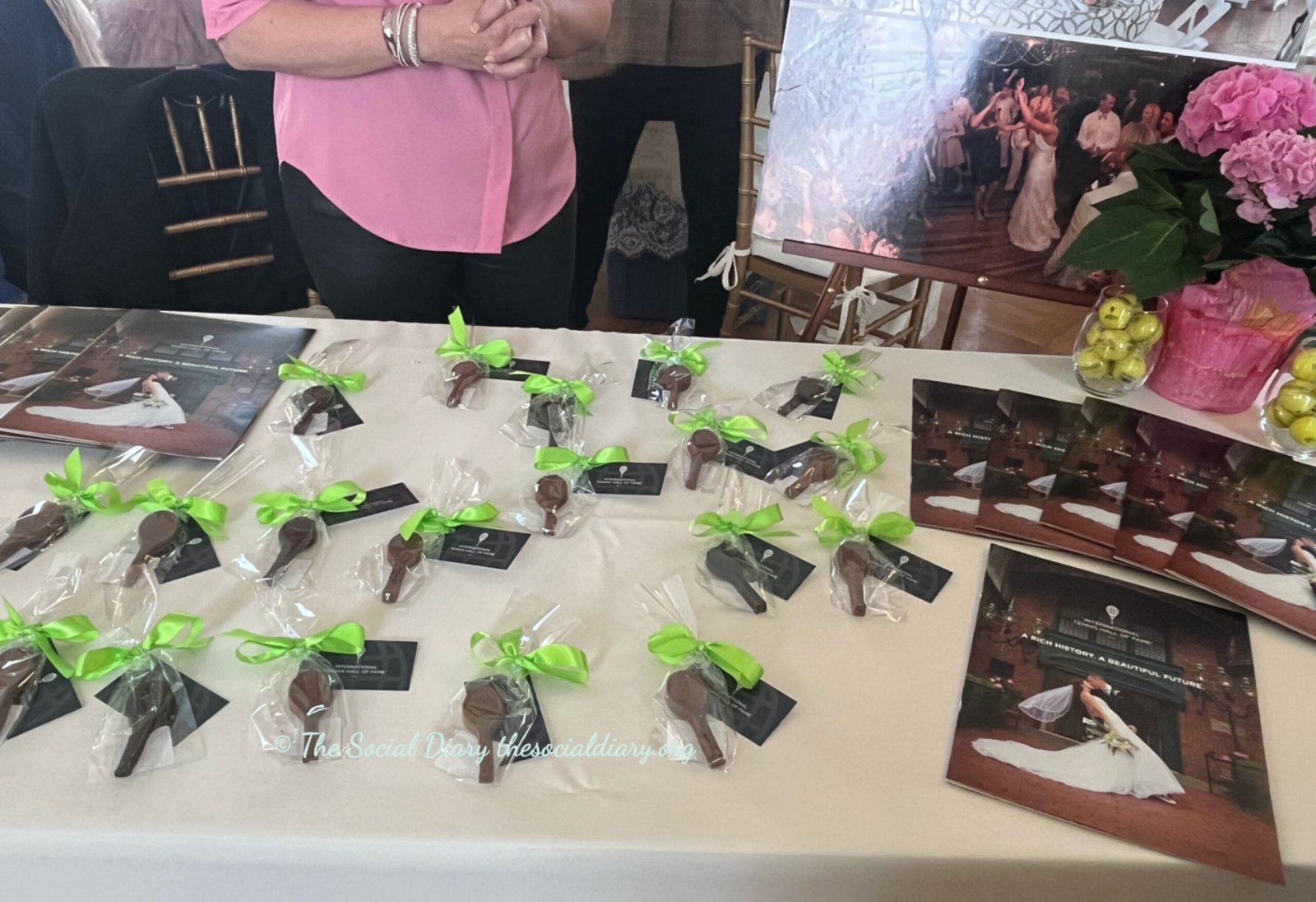 Newport Wedding Show Chocolate tennis racquets - The Social Diary