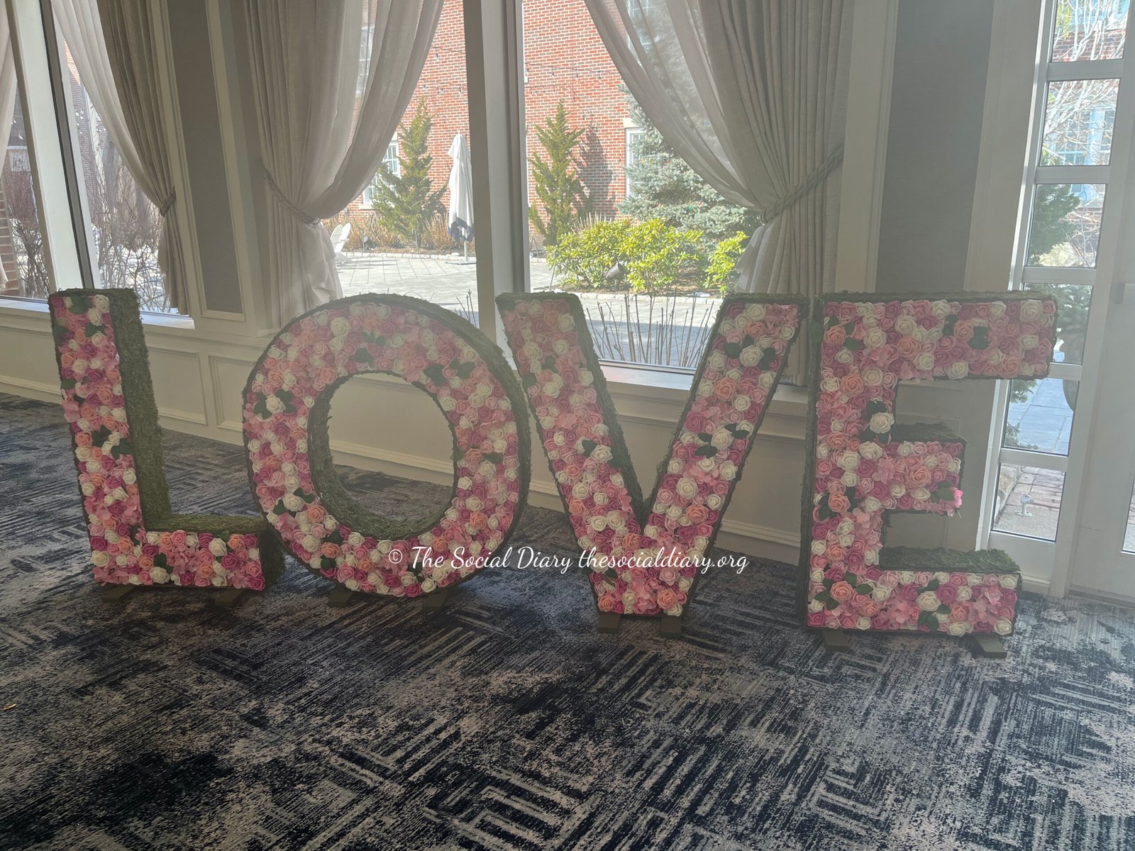 Floral love sign - Newport Wedding Show - The Social Diary