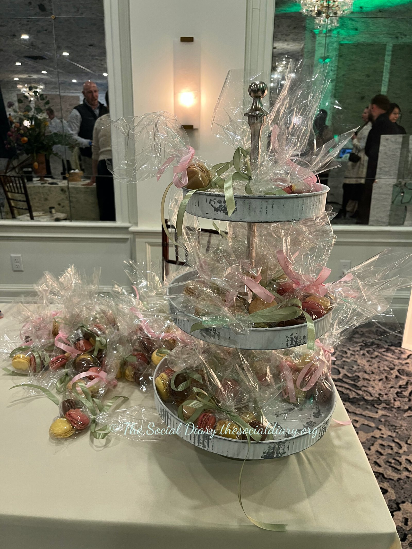 Macarons - Newport Wedding Show - The Social Diary