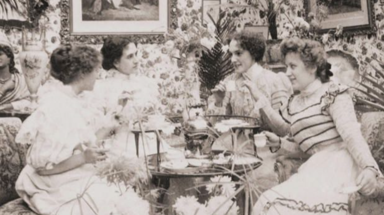 Members - Social Butterfly Club - The Social Diary
