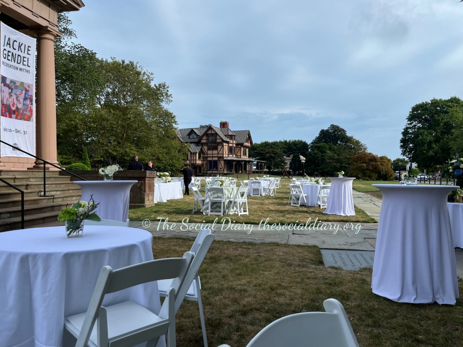Redwood Garden Party seating - The Social Diary