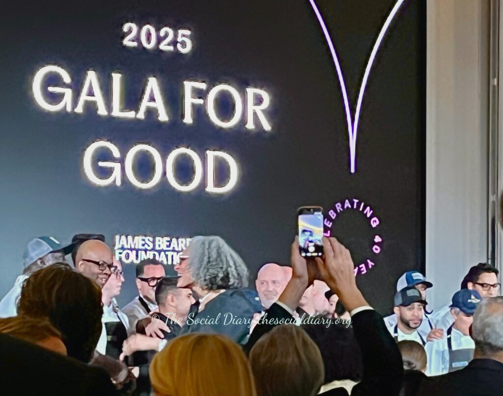 James Beard Foundation Gala - Chefs take a bow - The Social Diary
