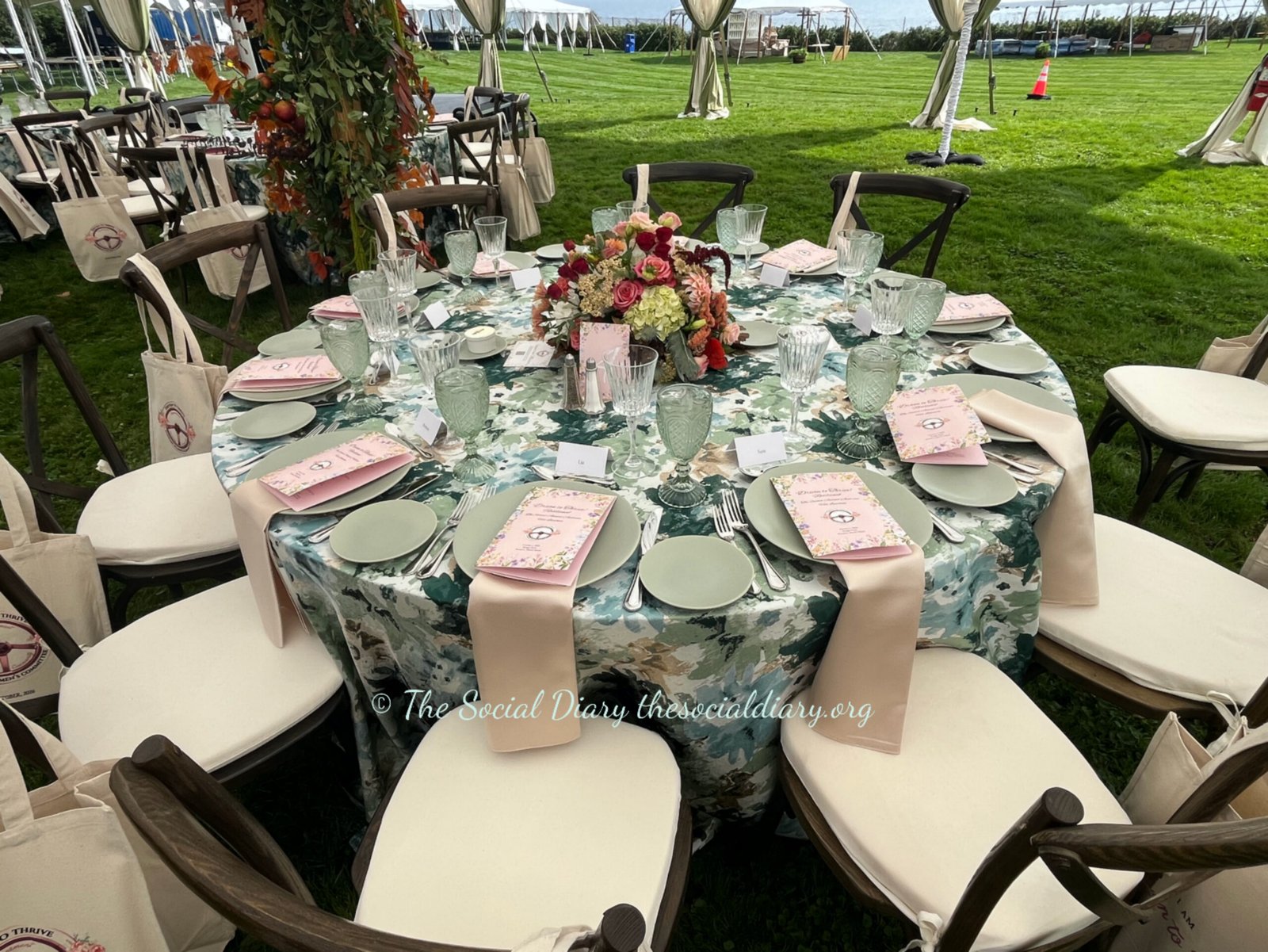 Audrain Newport Concours 2026 - Place setting Audrain Hat Luncheon - The Social Diary